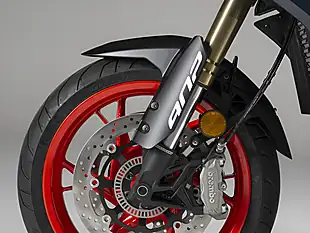 Used 2027 Benelli Trk 902 Stradale Oxide Green - Interior and Exterior details 15