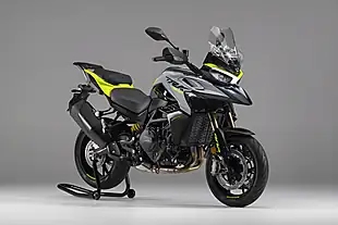 Used 2027 Benelli Trk 902 Stradale Oxide Green - Interior and Exterior details 2