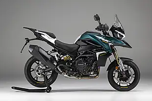 Used 2027 Benelli Trk 902 Stradale Oxide Green - Interior and Exterior details 4