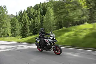 Used 2027 Benelli Trk 902 Stradale Oxide Green - Interior and Exterior details 12