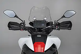 Used 2027 Benelli Trk 902 Stradale Oxide Green - Interior and Exterior details 8