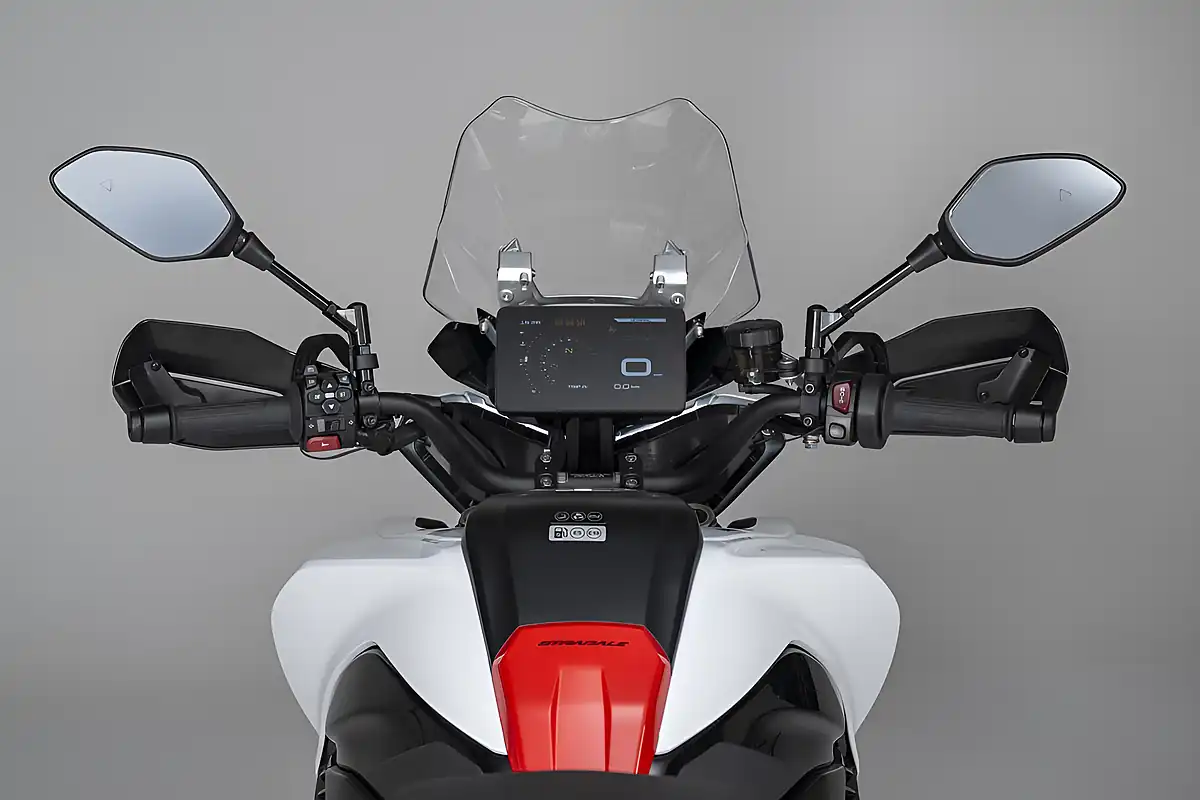Used 2027 Benelli Trk 902 Stradale Oxide Green - Interior and Exterior details 8