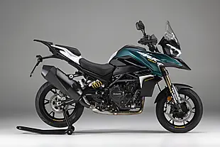 Used 2027 Benelli Trk 902 Stradale Oxide Green - Interior and Exterior details 19