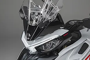 Used 2027 Benelli Trk 902 Stradale Oxide Green - Interior and Exterior details 3