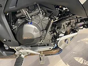 Used 2027 Ducati Desertx - Interior and Exterior details 11