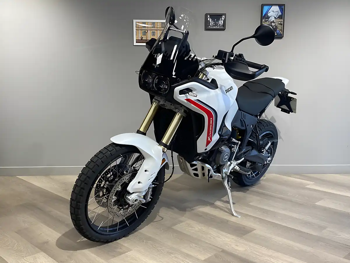 Used 2027 Ducati Desertx - Interior and Exterior details 4