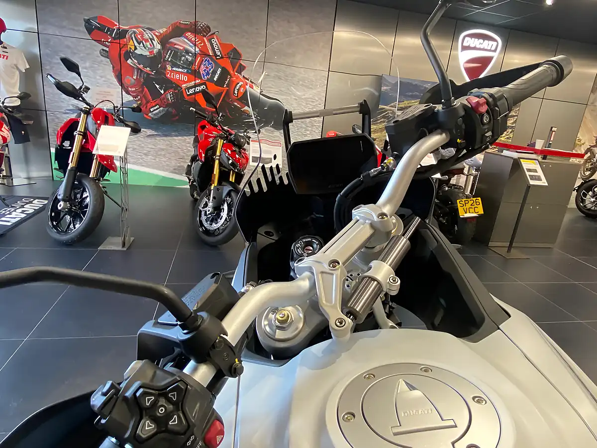 Used 2027 Ducati Desertx V2 - Interior and Exterior details 11