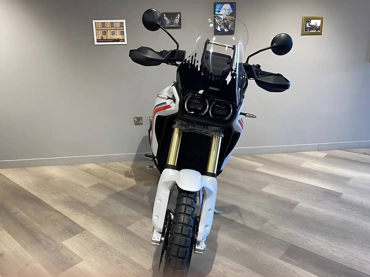 Used 2027 Ducati Desertx V2 - Interior and Exterior details 5