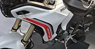Used 2027 Ducati Desertx V2 - Interior and Exterior details 13