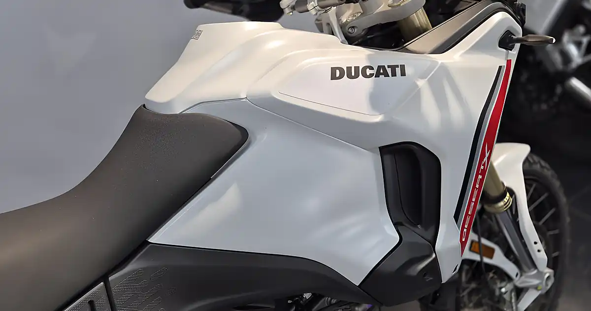 Used 2027 Ducati Desertx V2 - Interior and Exterior details 5