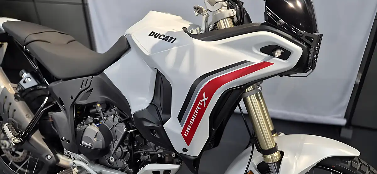 Used 2027 Ducati Desertx V2 - Interior and Exterior details 6