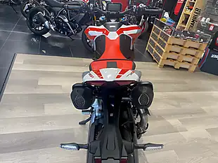 Used 2027 Ducati Hypermotard Sp - Interior and Exterior details 12