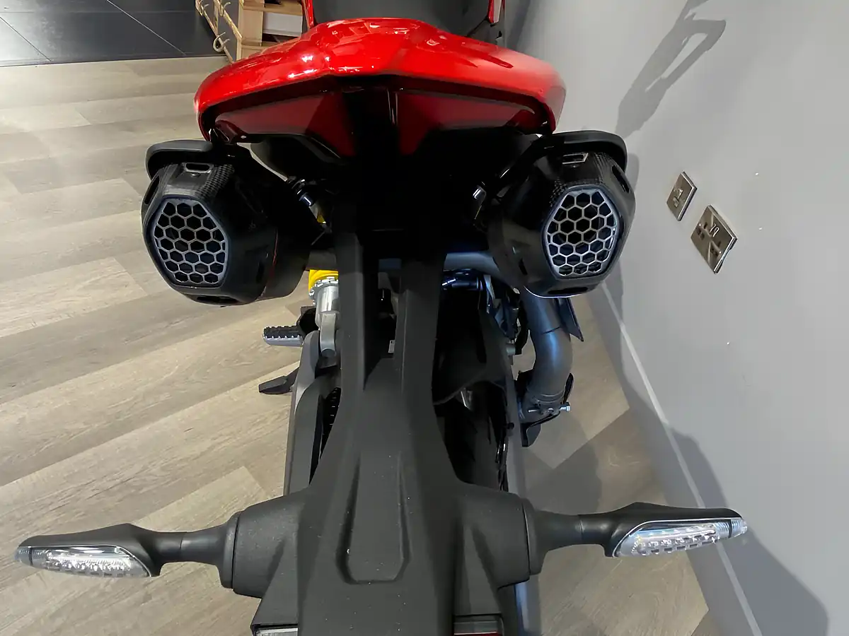 Used 2027 Ducati Hypermotard V2 25- - Interior and Exterior details 6