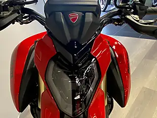 Used 2027 Ducati Hypermotard V2 25- - Interior and Exterior details 8