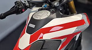 Used 2027 Ducati Hypermotard V2 Sp - Interior and Exterior details 13