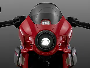 Used 2027 Qjmotor Srk 125 E Red / Silver - Interior and Exterior details 6