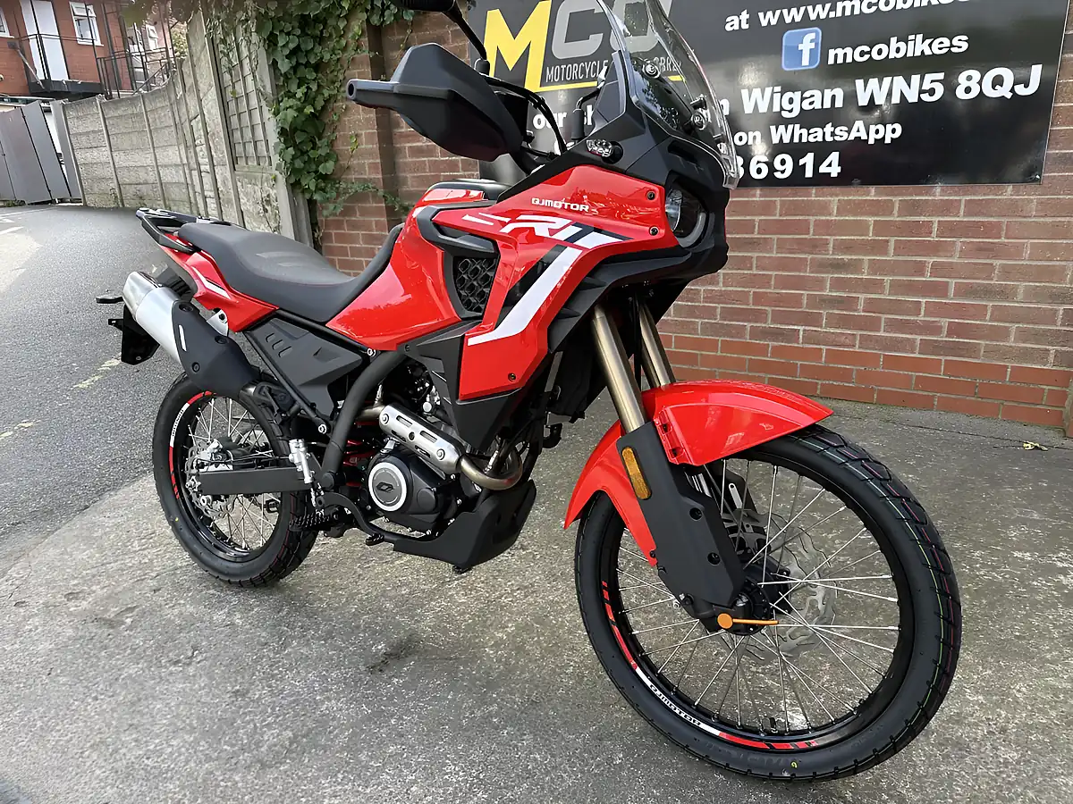 Used 2027 Qjmotor Srt 125 Dx - Interior and Exterior details 5