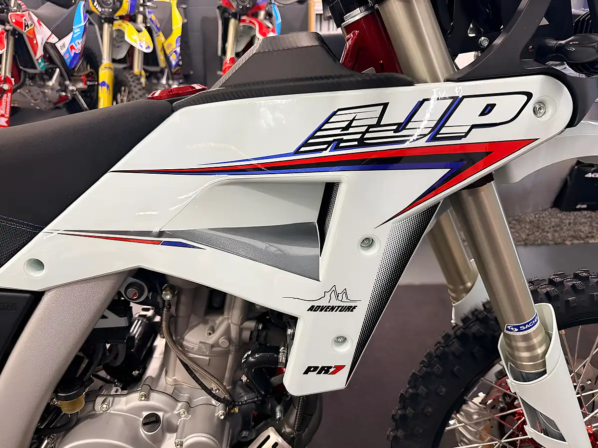 Used Ajp PR7 Adventure - Interior and Exterior details 4