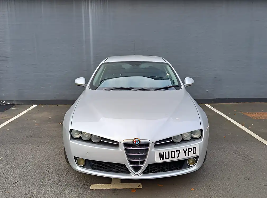 Used Alfa Romeo 159 Lusso - Interior and Exterior details 8