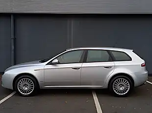 Used Alfa Romeo 159 Lusso - Interior and Exterior details 9