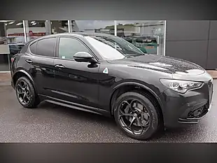 Used Alfa Romeo Stelvio Quadrifoglio Black - Interior and Exterior details 5