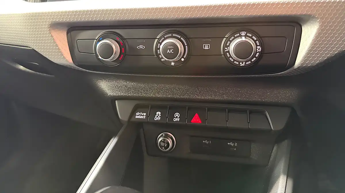 Used Audi A1 S Line Grey - Interior and Exterior details 19
