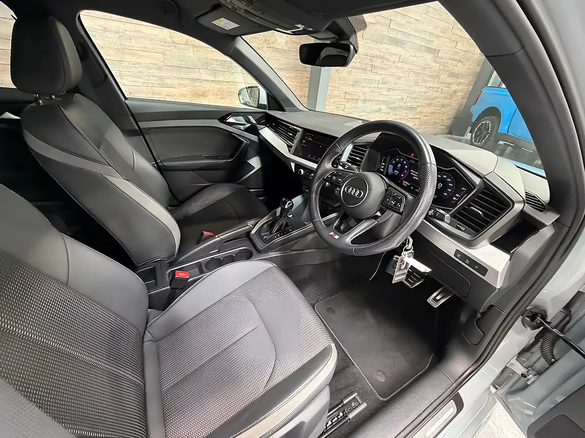 Used Audi A1 S Line Grey - Interior and Exterior details 7