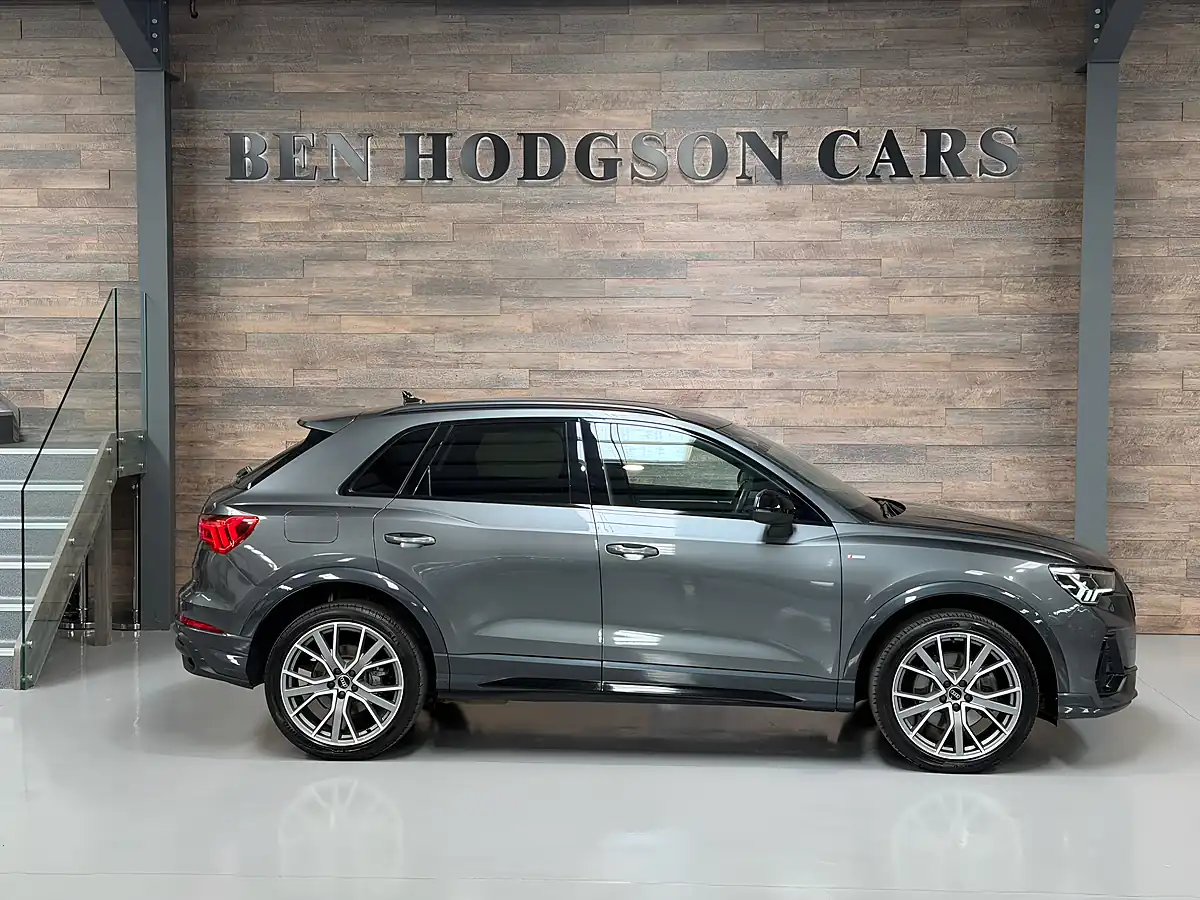 Used Audi Q3 Black Edition Daytona Grey - Interior and Exterior details 5