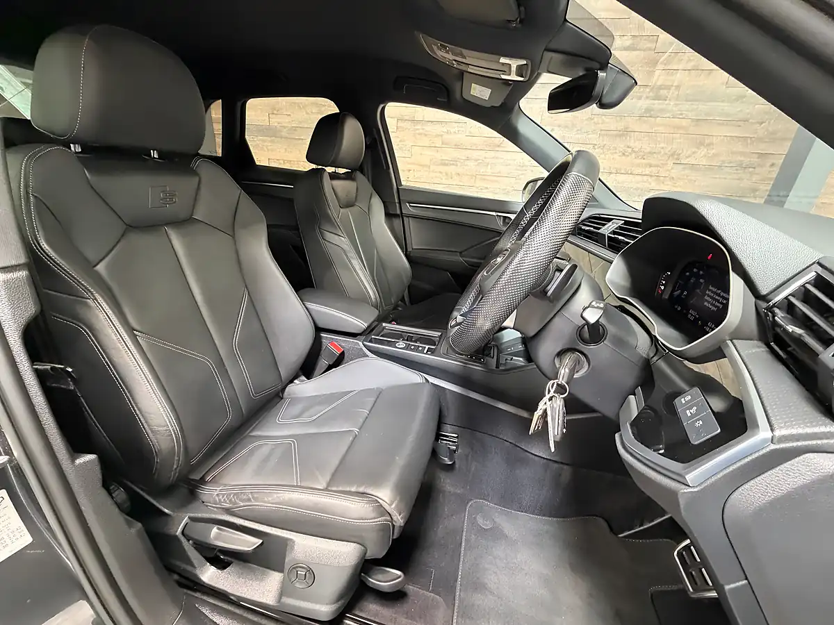 Used Audi Q3 Black Edition Daytona Grey - Interior and Exterior details 8