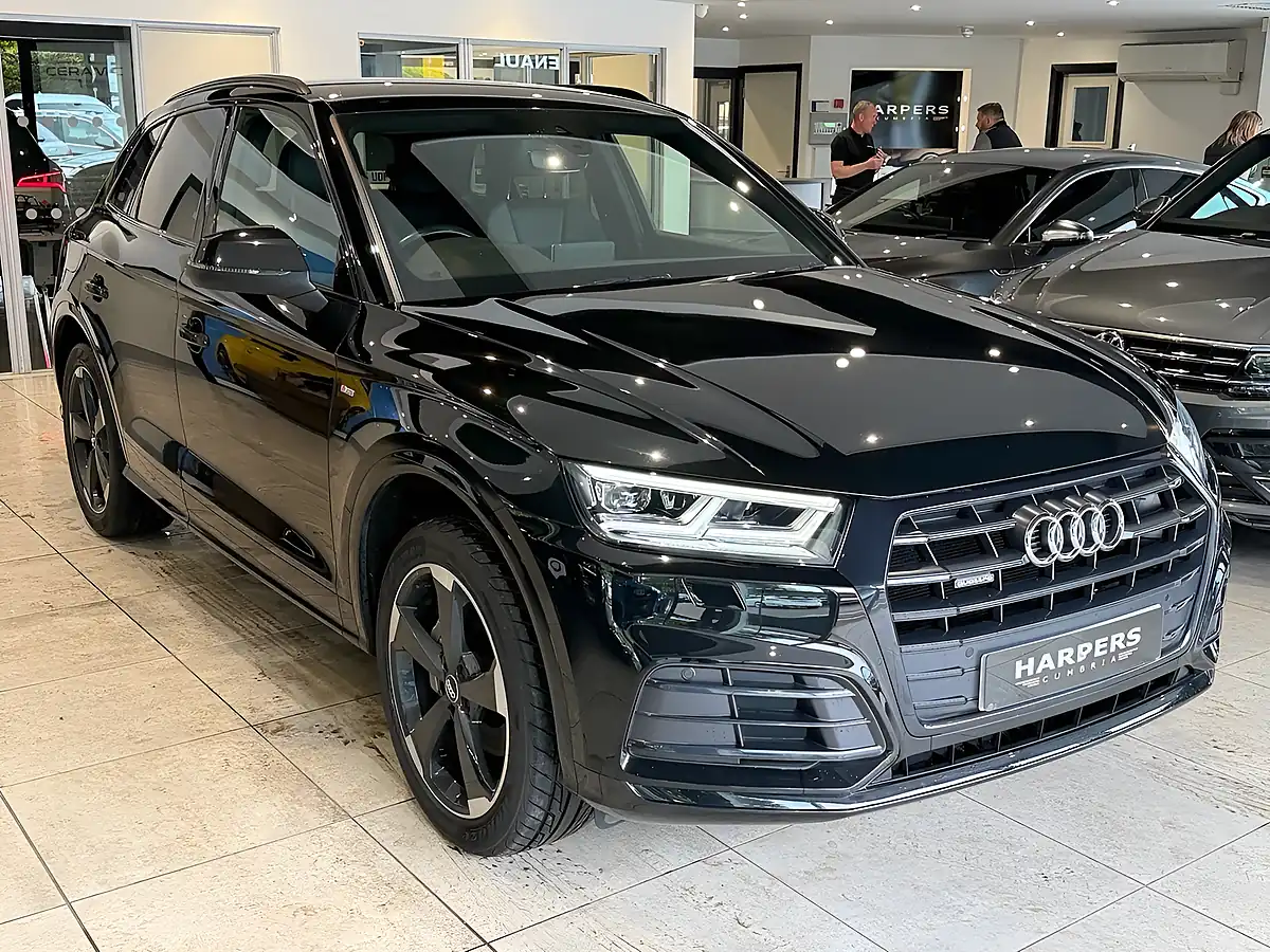 Used Audi Q5 Black Edition - Interior and Exterior details 11