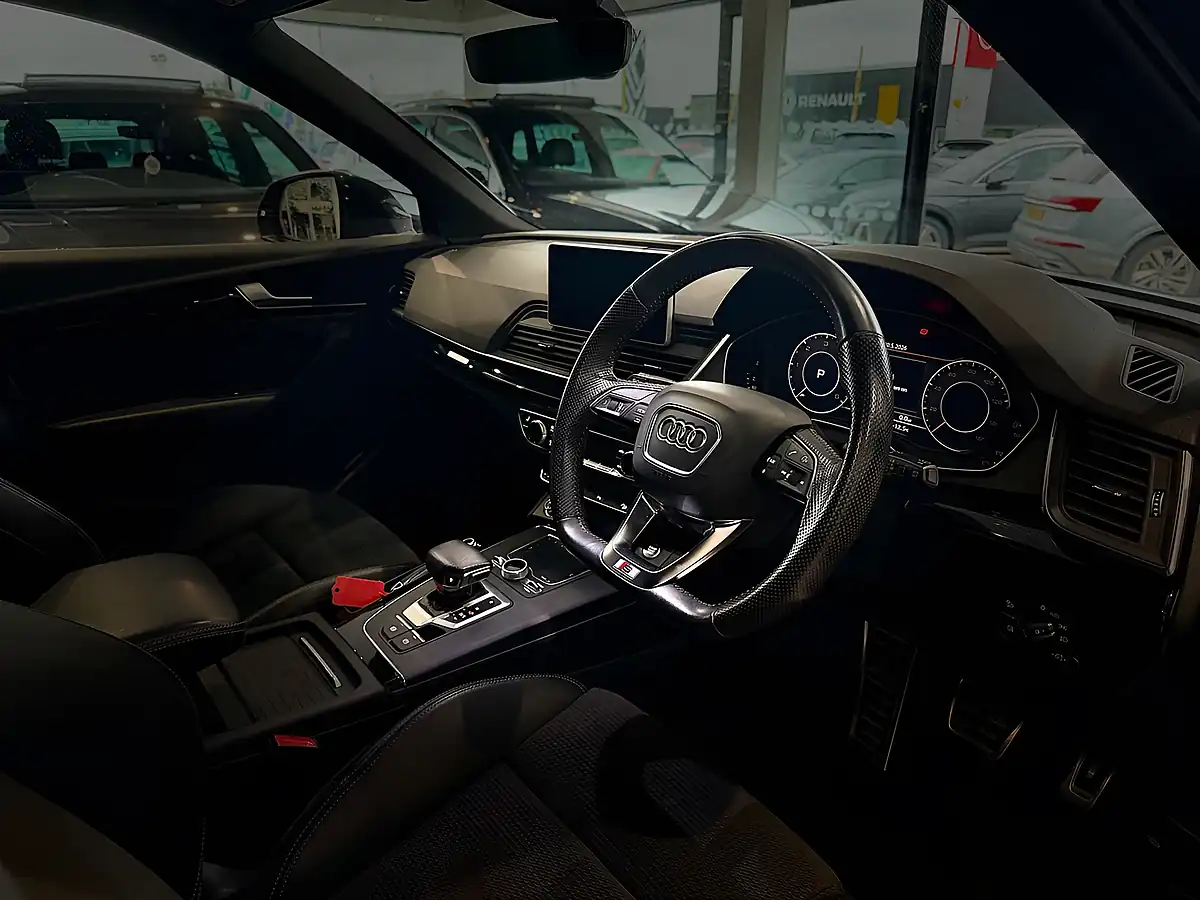 Used Audi Q5 Black Edition - Interior and Exterior details 13