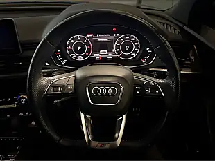 Used Audi Q5 Black Edition - Interior and Exterior details 16