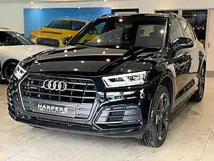 Used Audi Q5 Black Edition - Interior and Exterior details 3