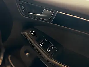 Used Audi Q5 S Line Plus - Interior and Exterior details 14