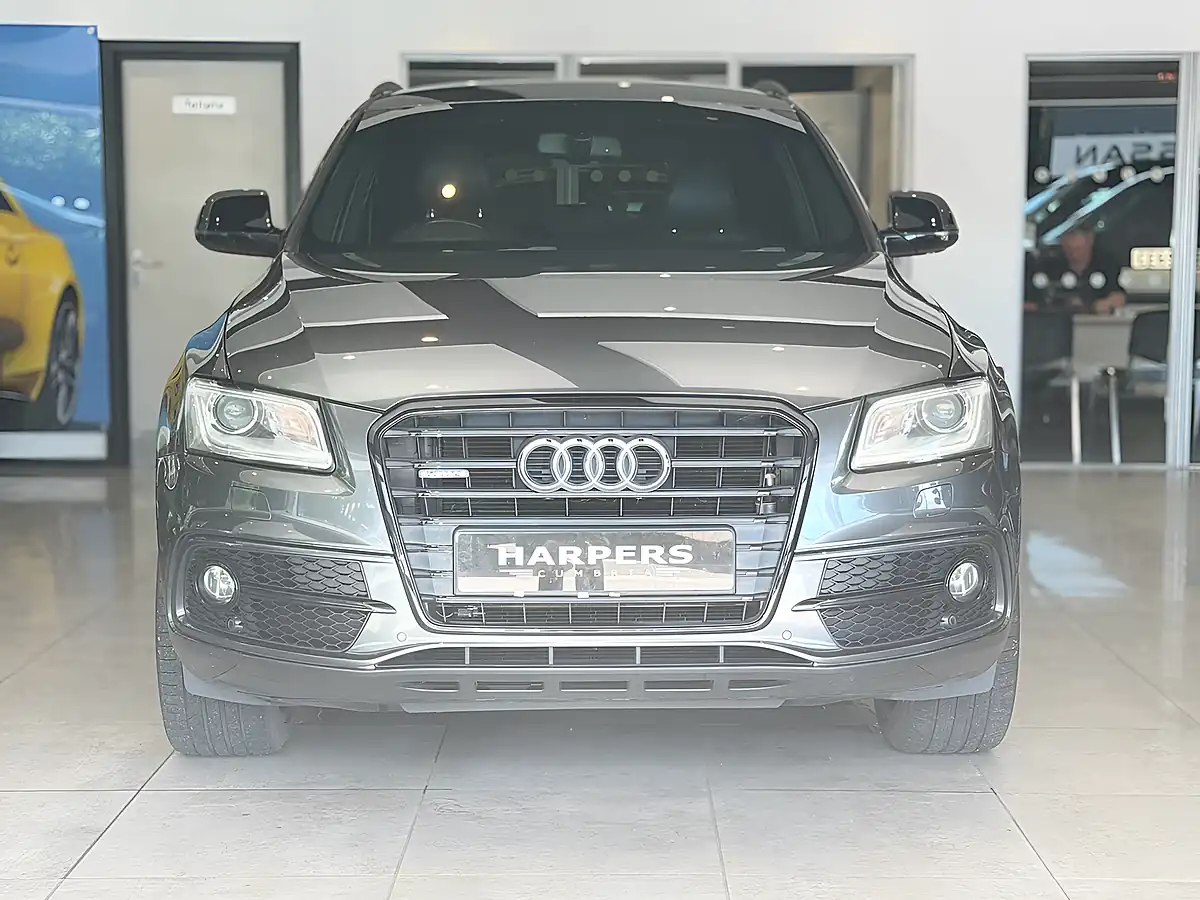 Used Audi Q5 S Line Plus - Interior and Exterior details 2