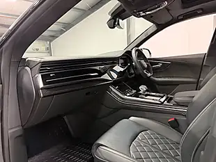 Used Audi SQ8 Vorsprung Daytona Grey - Interior and Exterior details 14