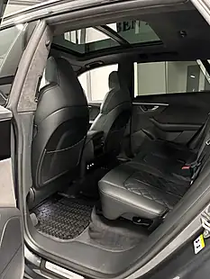 Used Audi SQ8 Vorsprung Daytona Grey - Interior and Exterior details 17