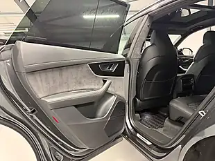 Used Audi SQ8 Vorsprung Daytona Grey - Interior and Exterior details 18