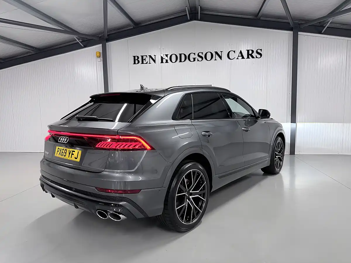 Used Audi SQ8 Vorsprung Daytona Grey - Interior and Exterior details 8