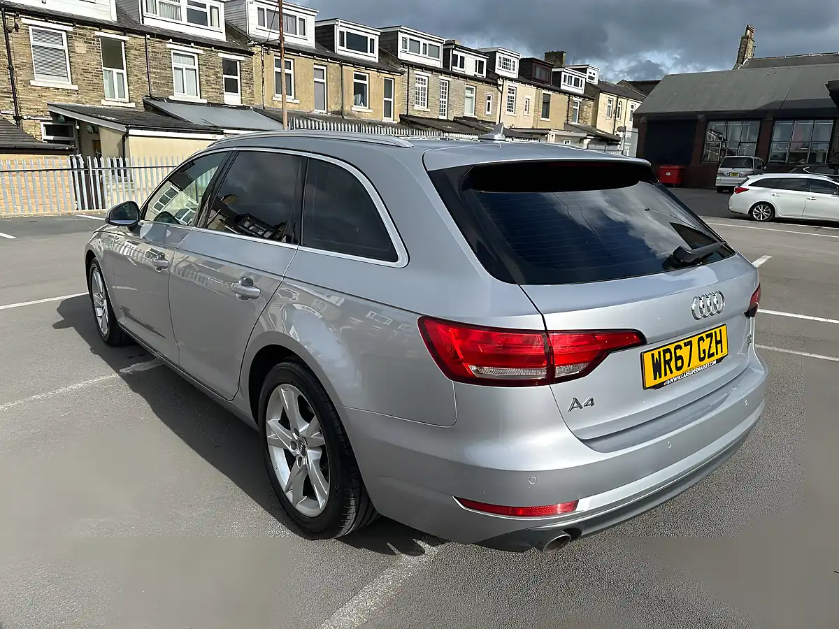 Used Audi Ultra Sport With Leather Silver - Interior and Exterior details 14