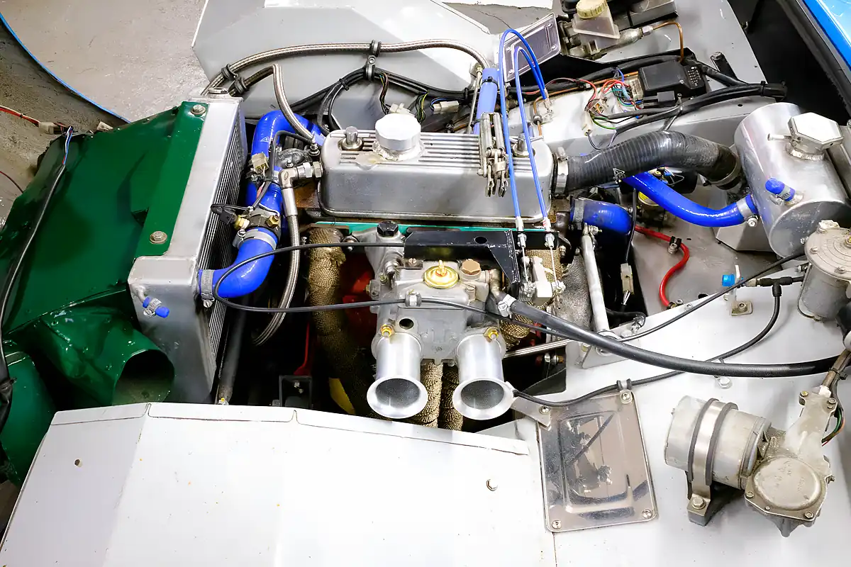 Used Austin Healey Sprite Frogeye White - Interior and Exterior details 10