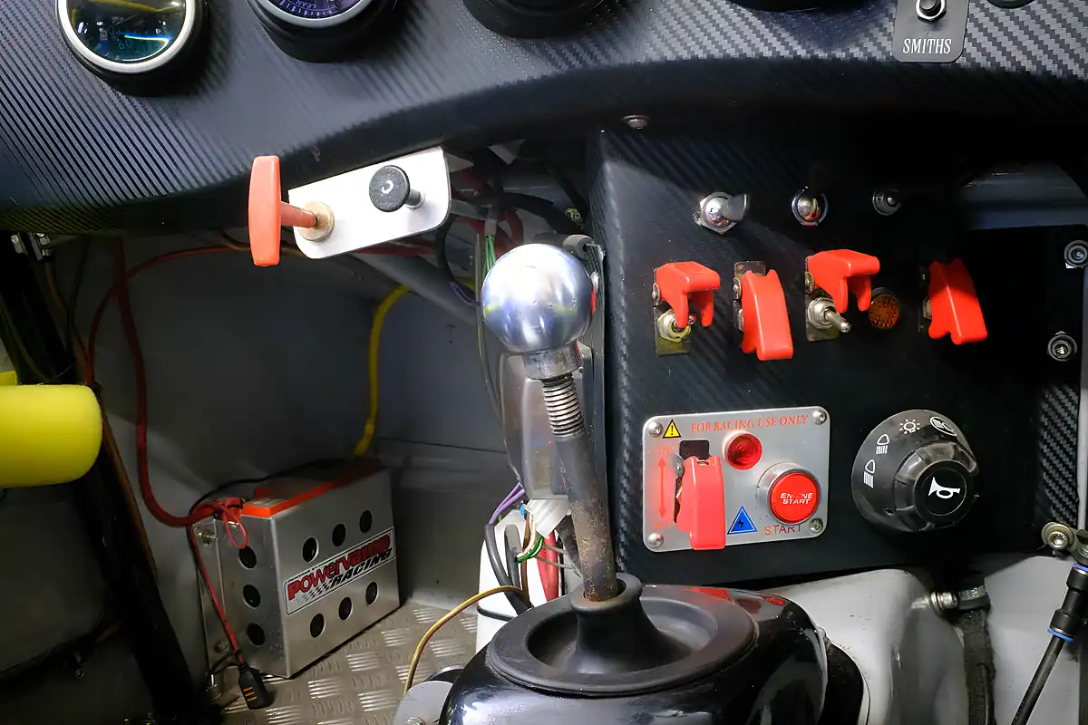 Used Austin Healey Sprite Frogeye White - Interior and Exterior details 16