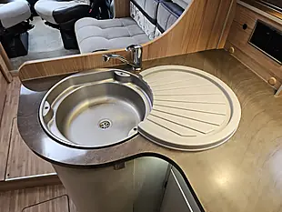 Used Bailey Approach Autograph 740 Low Profile 4 Berth Nero Black - Interior and Exterior details 14