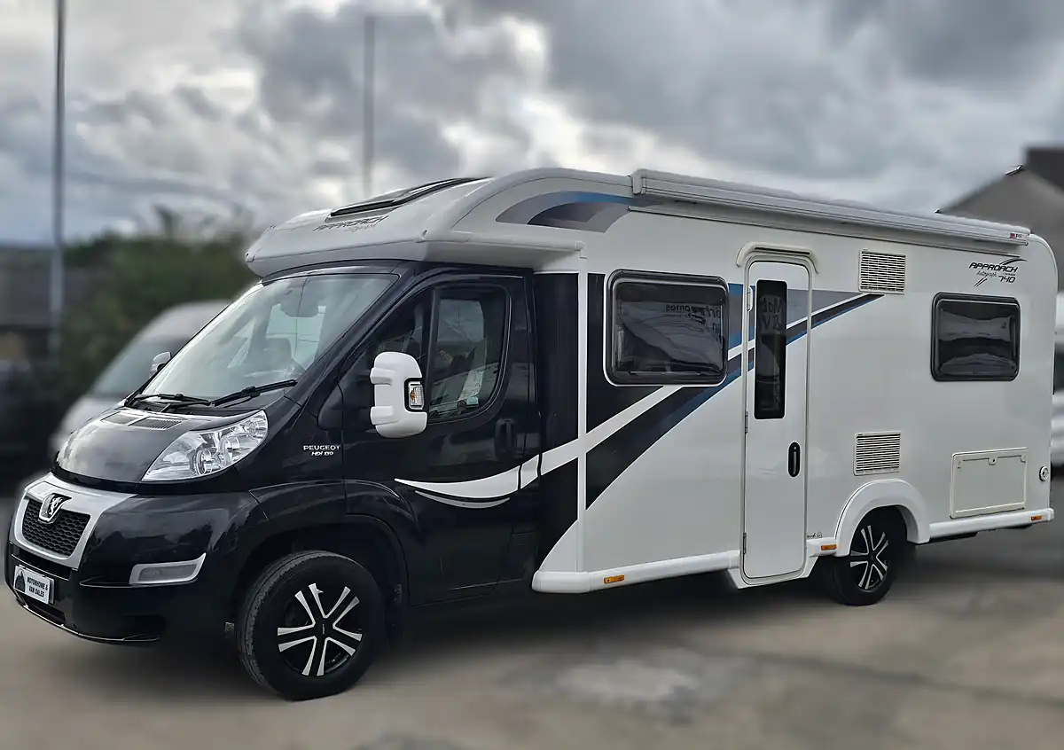 Used Bailey Approach Autograph 740 Low Profile 4 Berth Nero Black - Interior and Exterior details 3