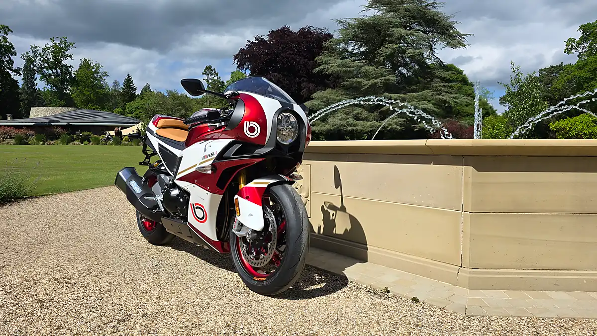 Used Bimota KB4 Red - Interior and Exterior details 12