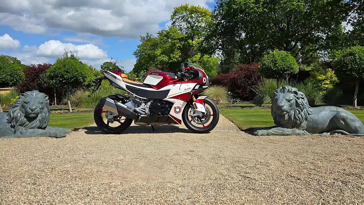Used Bimota KB4 Red - Interior and Exterior details 15
