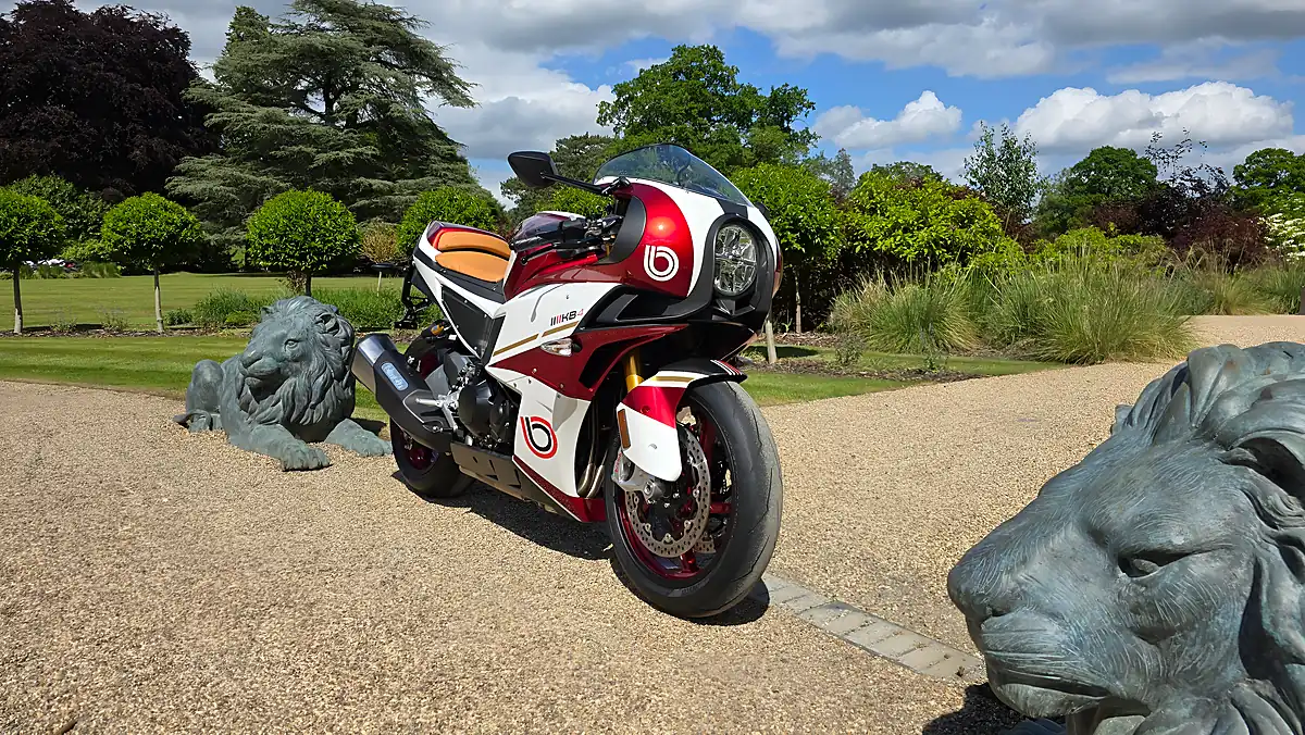 Used Bimota KB4 Red - Interior and Exterior details 16