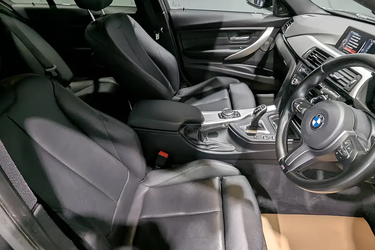 Used BMW 3 Series M Sport Mineral Grey - Interior and Exterior details 12