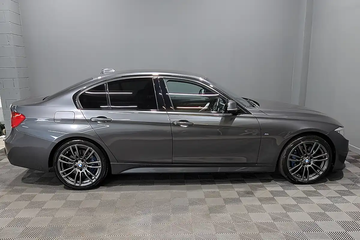 Used BMW 3 Series M Sport Mineral Grey - Interior and Exterior details 2