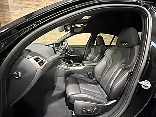 Used BMW M3 Competition Black Sapphire - Interior and Exterior details 10